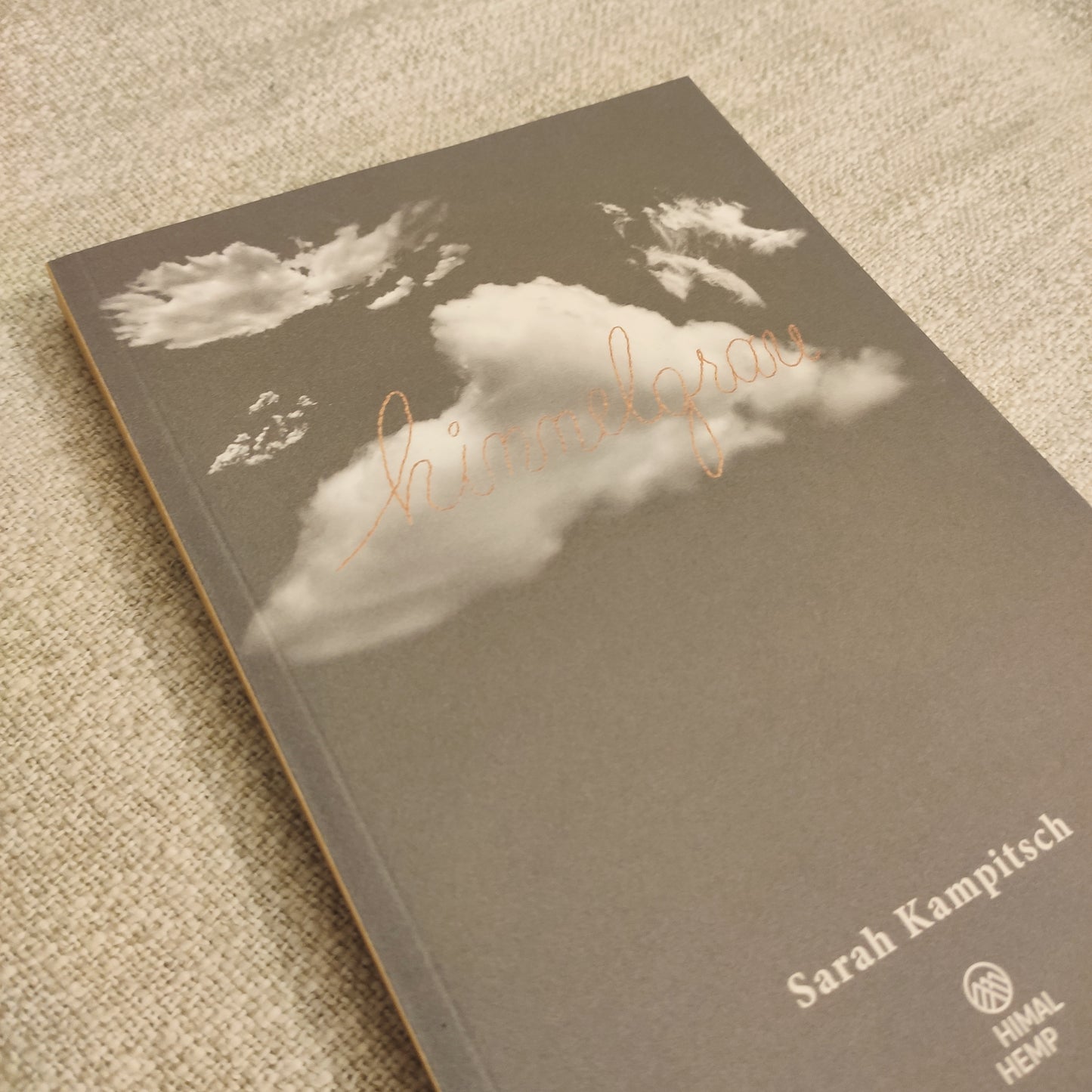 himmelgrau - Buch von Sarah Kampitsch