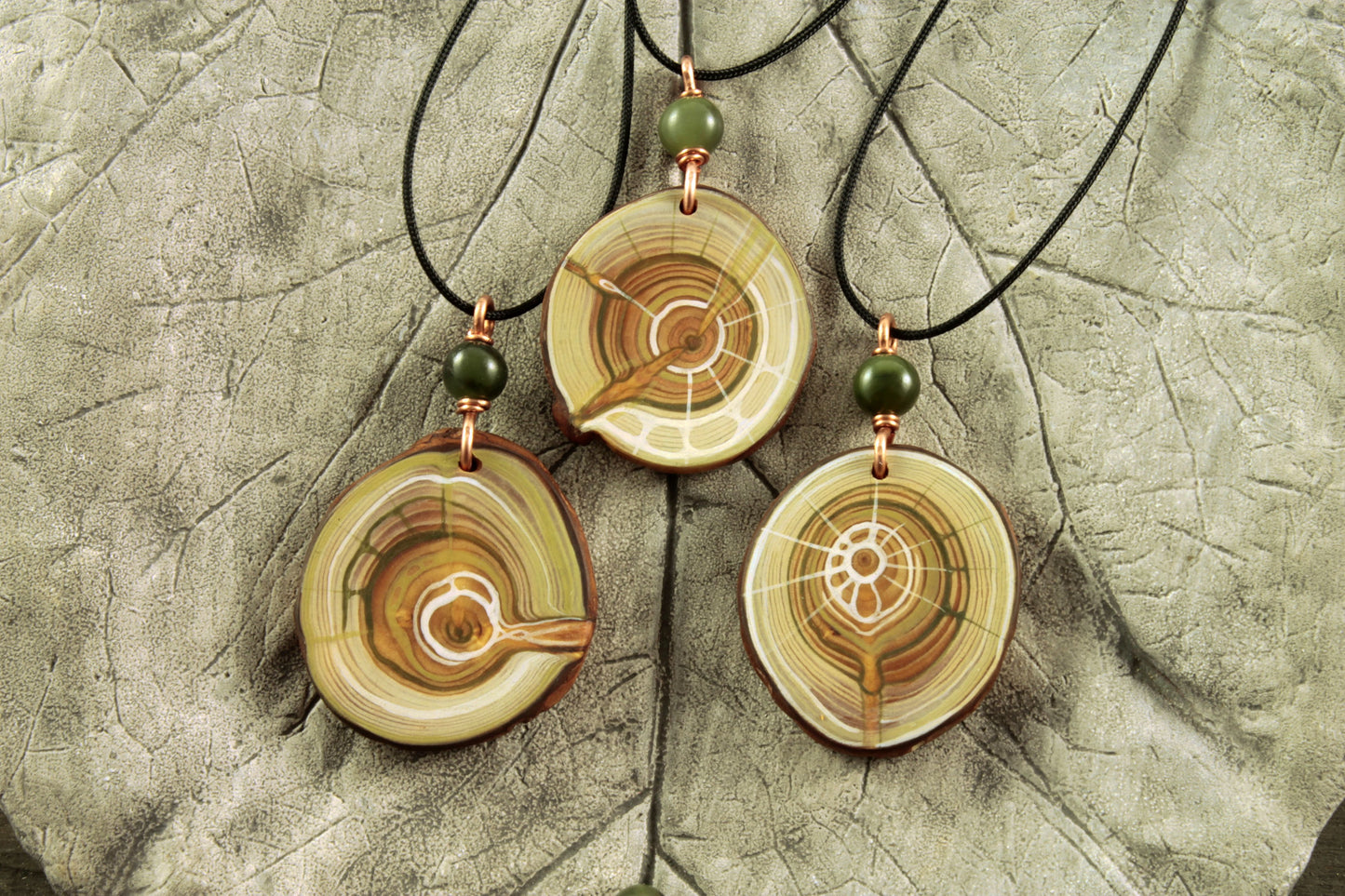 Schmuckset WASSER | Amulett und Armband aus Lärchenholz | handgemacht in Tirol