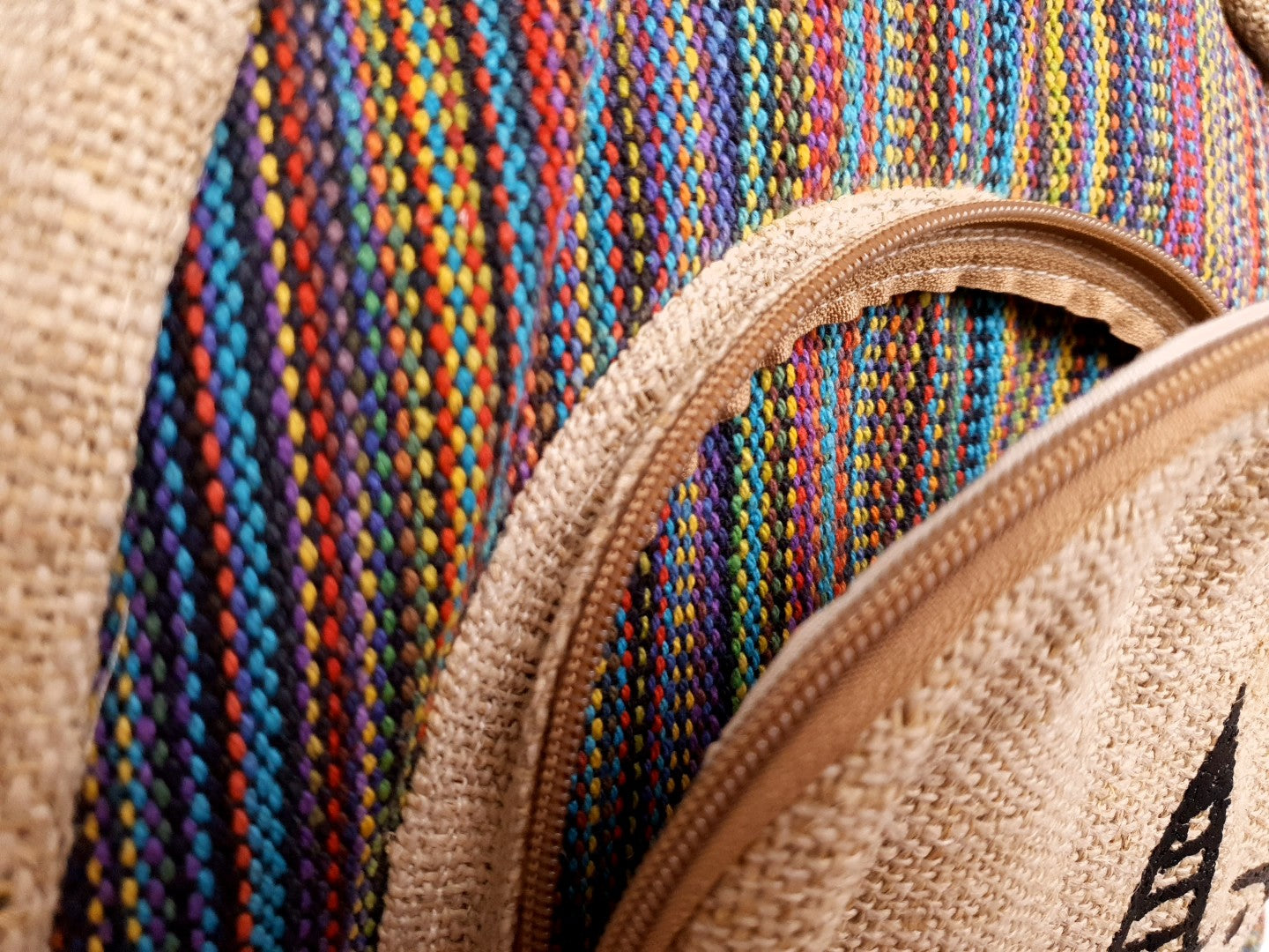 HH Rucksack RAMRI aus Hanf von Himal Hemp (Backpack Medium)
