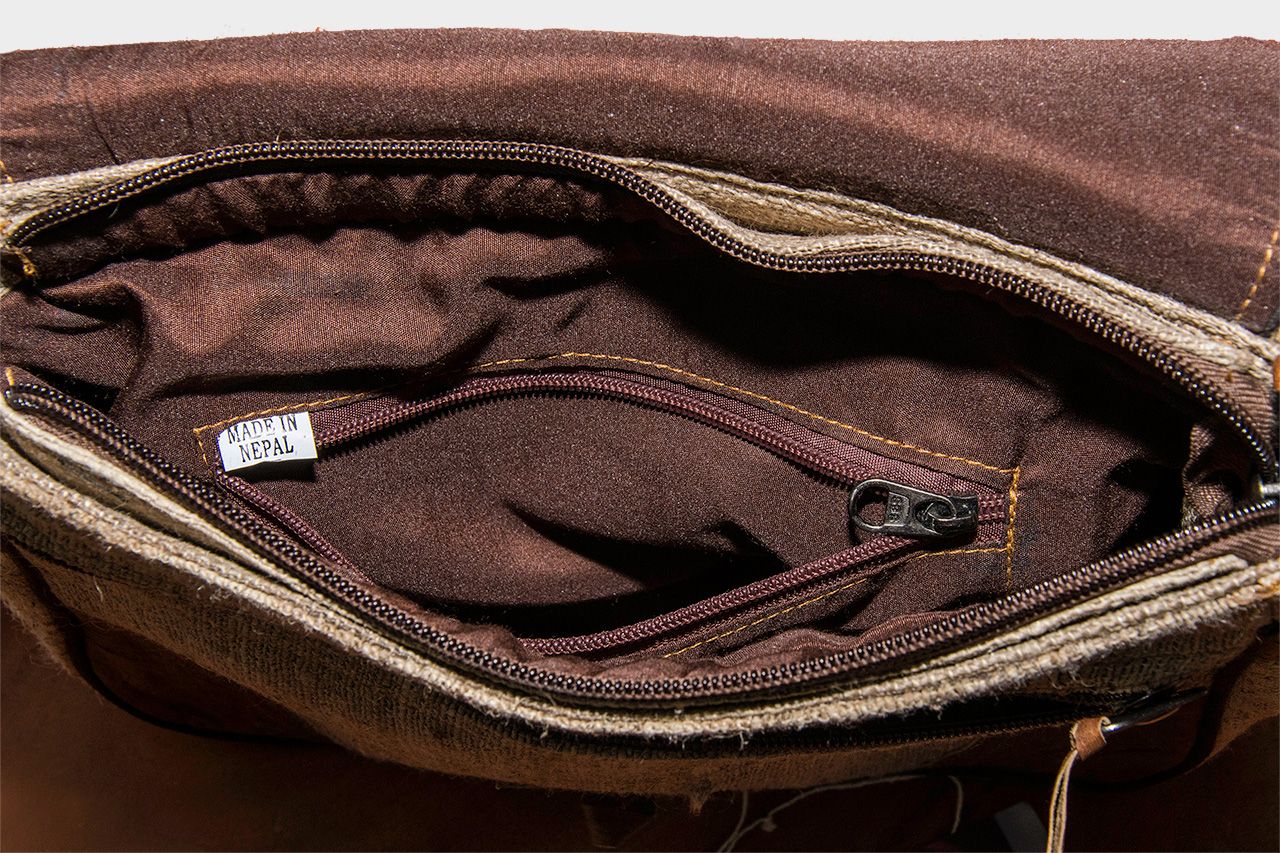 Handtasche MAHILA aus wildem Hanf
