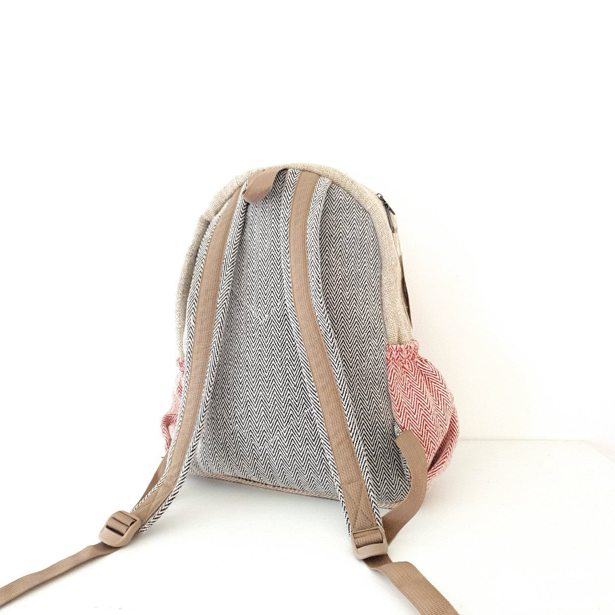 Rucksack BULL`S EYE MOUNTAIN (Backpack Big) aus Hanf von Himal Hemp