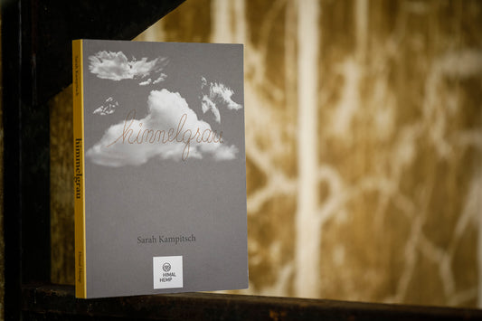 himmelgrau - Buch von Sarah Kampitsch